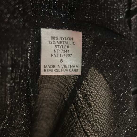 LUMIERE Women's Long Sleeve Sparkly Top in Black/Silver│Size Small - Picture 13 of 14